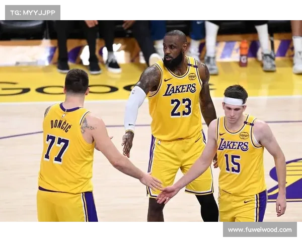 帕金斯解析西部竞争格局认为湖人勇士皆具季后赛实力湖人阵容稍占优势